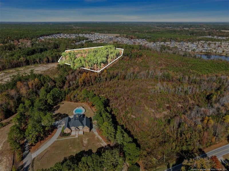 6518 Stone Mountain Farm Rd, Fayetteville, NC 28311