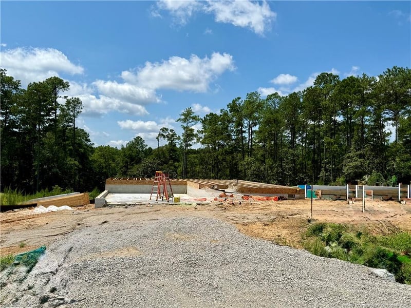 652 Blossom Trl, Lillington, NC 27546