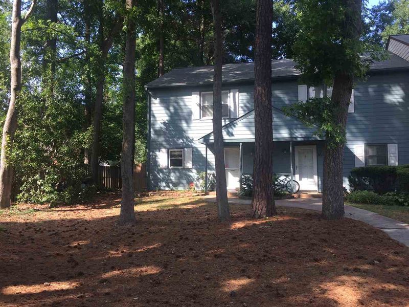 652 Middleton Ave, Cary, NC 27513