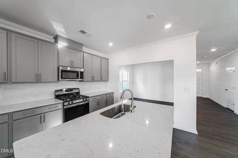 652 Morning Light Dr, Angier, NC 27501