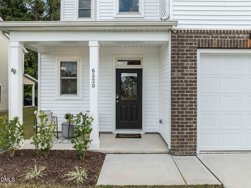 6520 Bunker Hill Dr, Raleigh, NC 27610