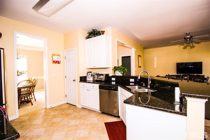 6520 Englehardt Dr, Raleigh, NC 27617