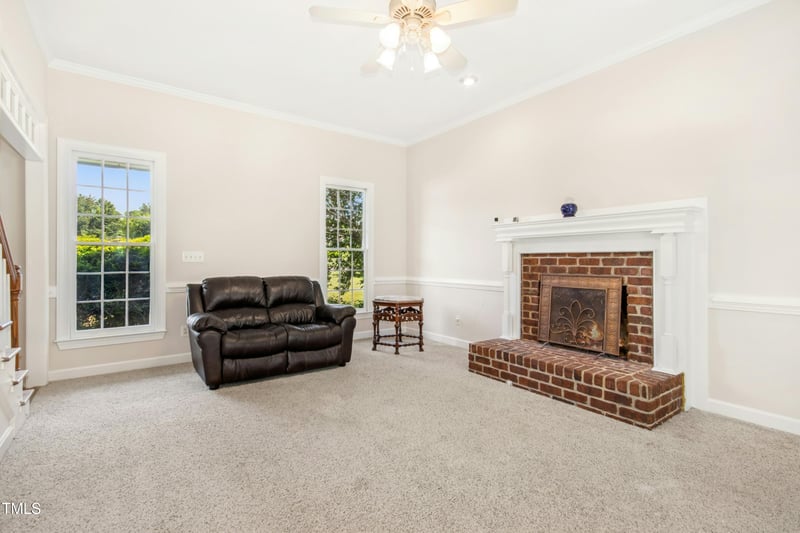 6521 Cablewood Dr, Raleigh, NC 27603