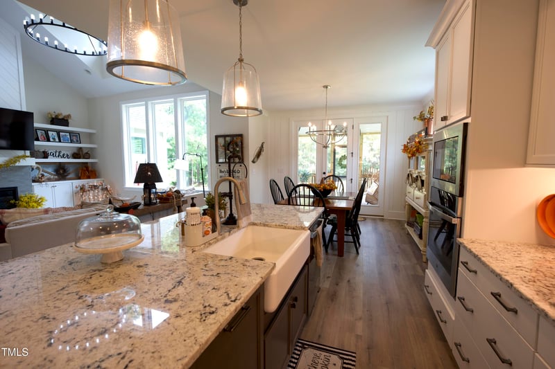 6521 Camellia Creek Dr, Raleigh, NC 27603