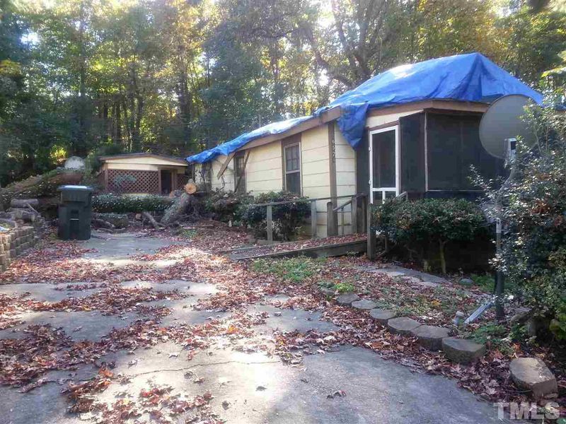 6521 Lincolnville Rd, Raleigh, NC 27607