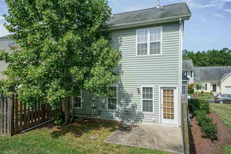 6523 Rossford Ln, Durham, NC 27713