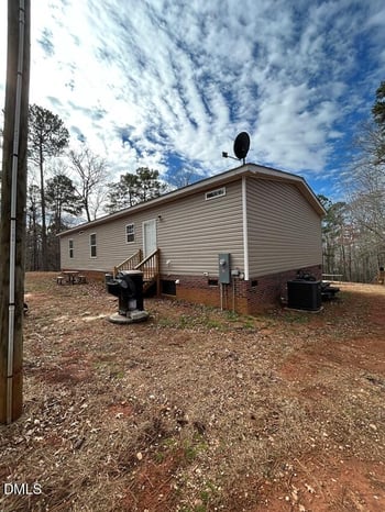 6525 Little Creek Rd, Zebulon, NC 27597