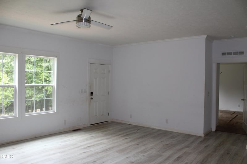 6525 Little Creek Rd, Zebulon, NC 27597