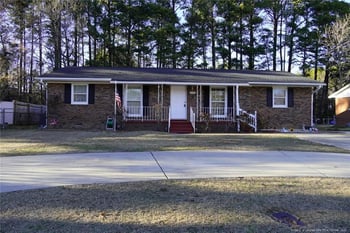 6526 Lark Dr, Fayetteville, NC 28314