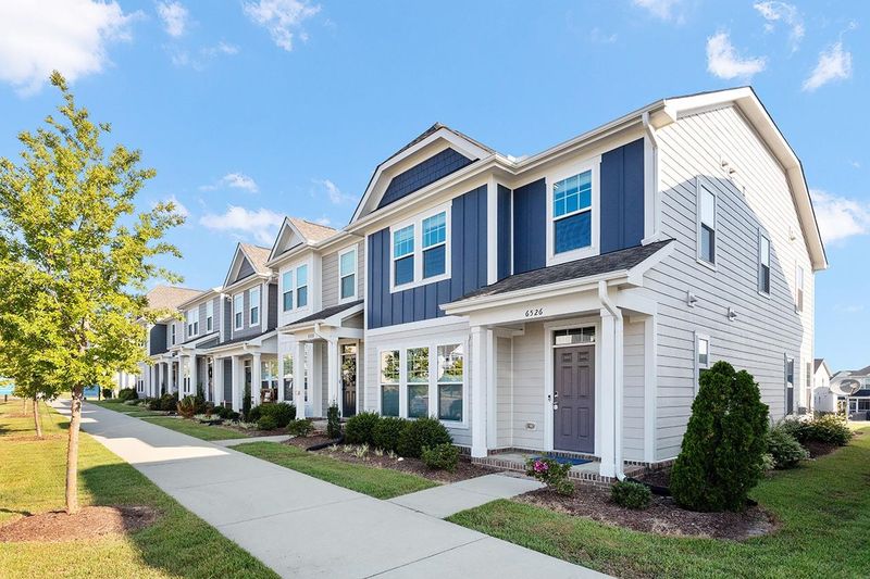6526 Perry Creek Rd, Raleigh, NC 27616