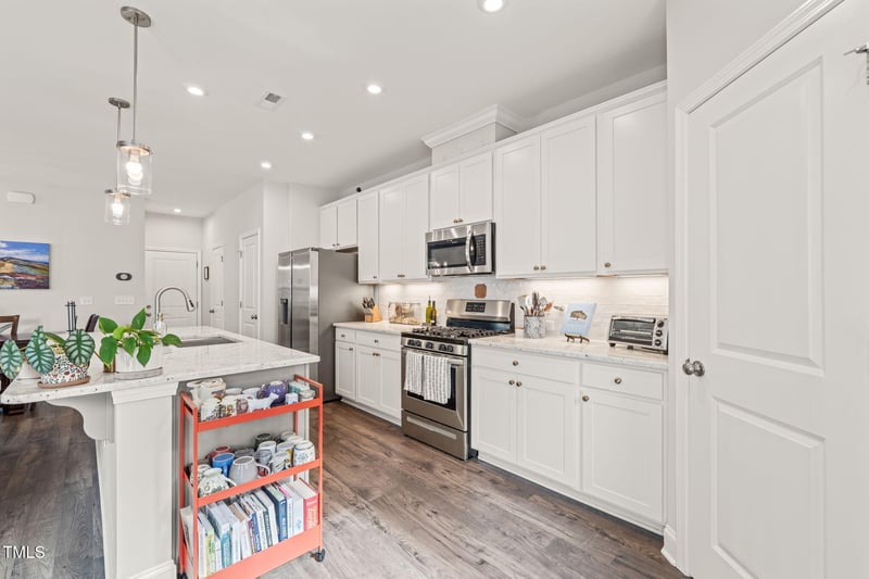 6527 Amber Springs Dr, Durham, NC 27713