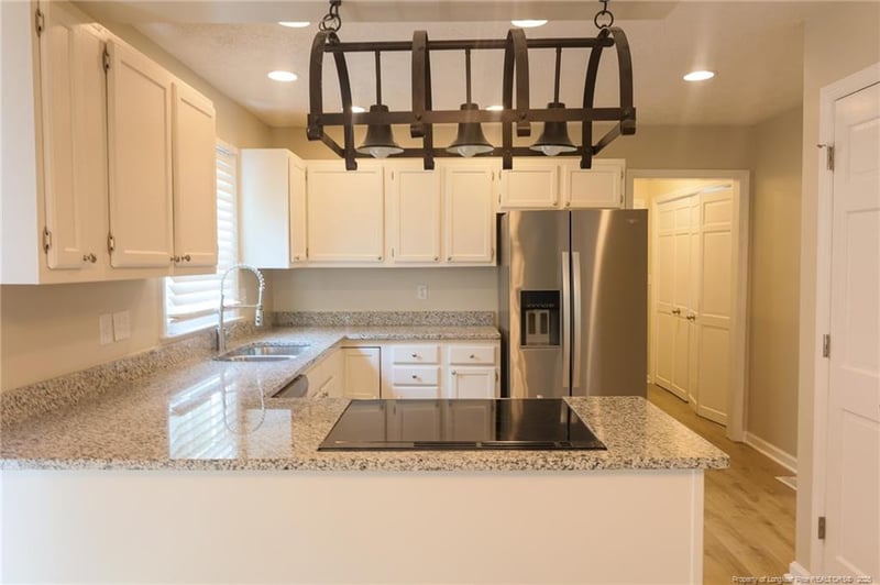 6527 Bagdad Rd, Fayetteville, NC 28306