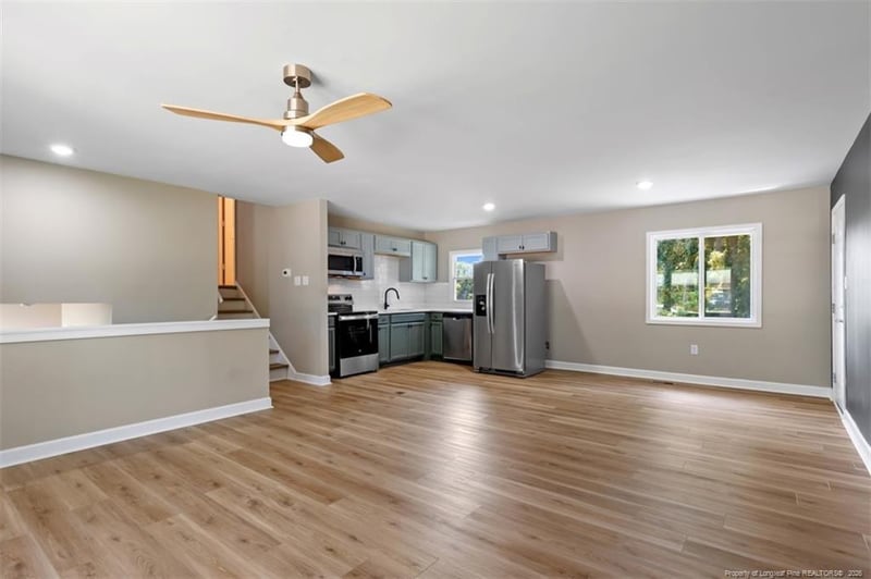 6527 Saint Louis St, Fayetteville, NC 28314