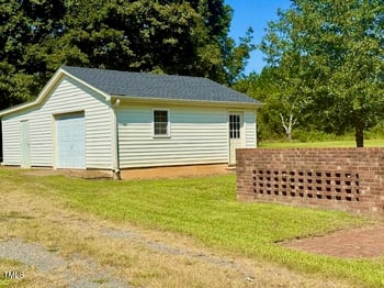 6527 Us 15 , Oxford, NC 27565