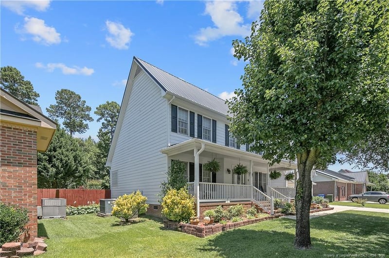 6528 Foxberry Rd, Fayetteville, NC 28314
