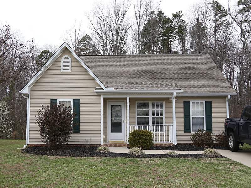 653 Arden St, Burlington, NC 27215