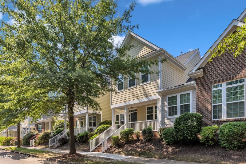 653 Democracy St, Raleigh, NC 27603