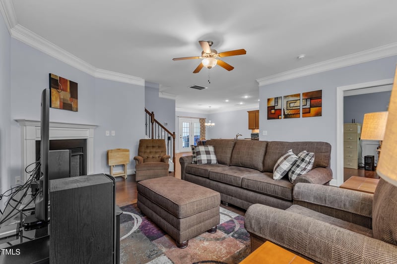 653 Democracy St, Raleigh, NC 27603