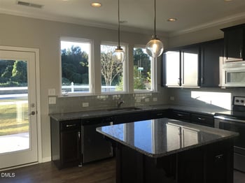 653 Kennelman Cir, Wendell, NC 27591