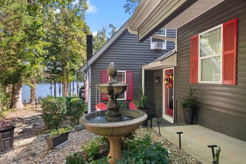 653 Sagamore Dr, Louisburg, NC 27549