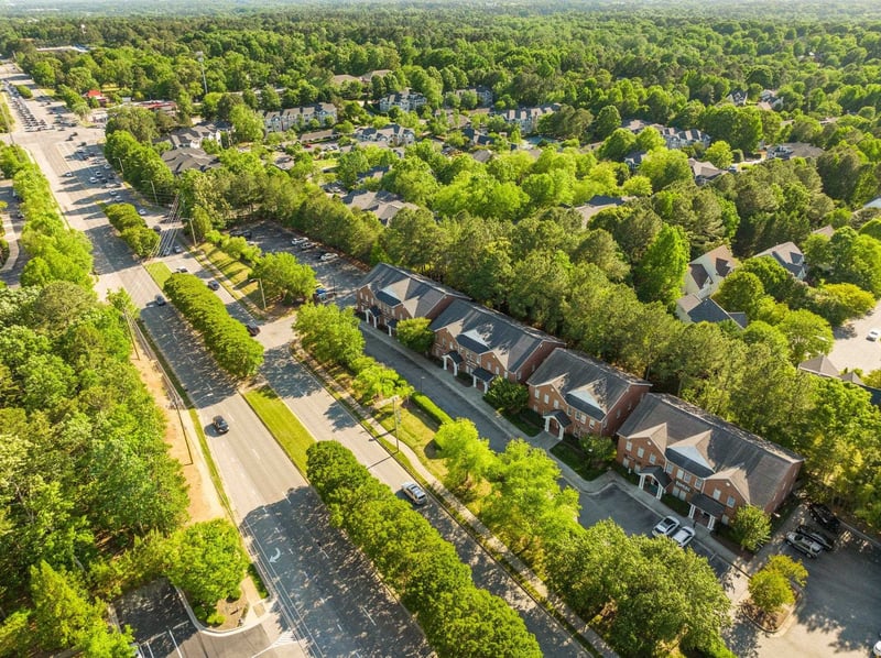 6531 Creedmoor Rd, Raleigh, NC 27613