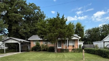 6531 Winthrop Dr, Fayetteville, NC 28311