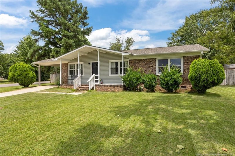 6532 Bonnie Bell Ln, Fayetteville, NC 28314