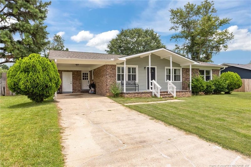 6532 Bonnie Bell Ln, Fayetteville, NC 28314