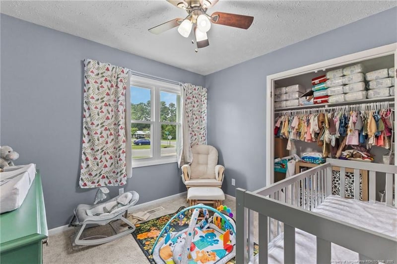 6532 Bonnie Bell Ln, Fayetteville, NC 28314