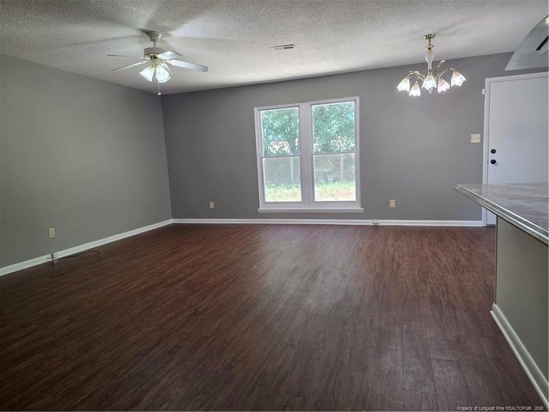 6533 Gristmill Rd, Fayetteville, NC 28314
