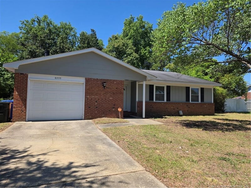 6533 Gristmill Rd, Fayetteville, NC 28314