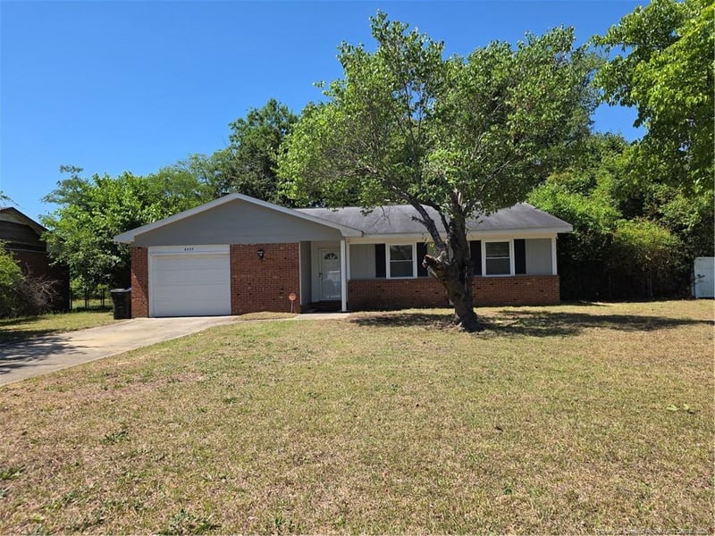 6533 Gristmill Rd, Fayetteville, NC 28314
