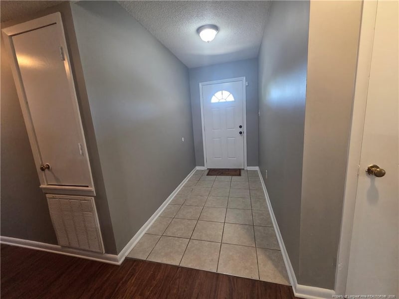 6533 Gristmill Rd, Fayetteville, NC 28314