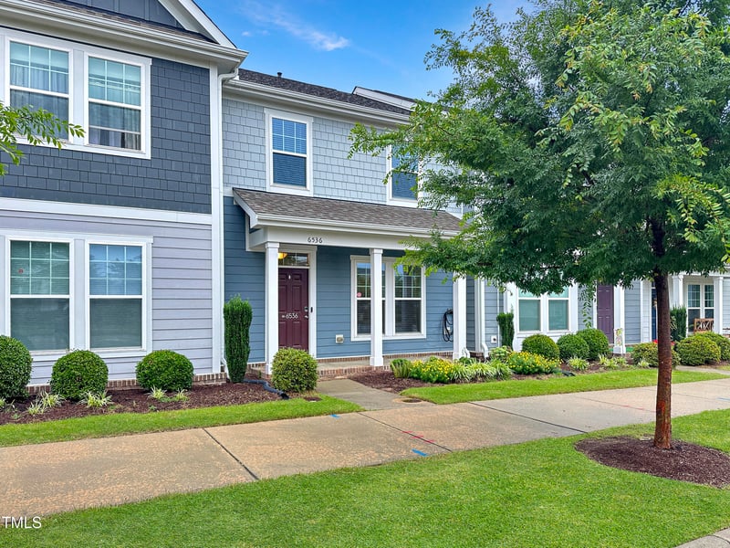 6536 Perry Creek Rd, Raleigh, NC 27616