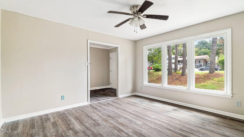 6538 Sprucewood Rd, Fayetteville, NC 28304