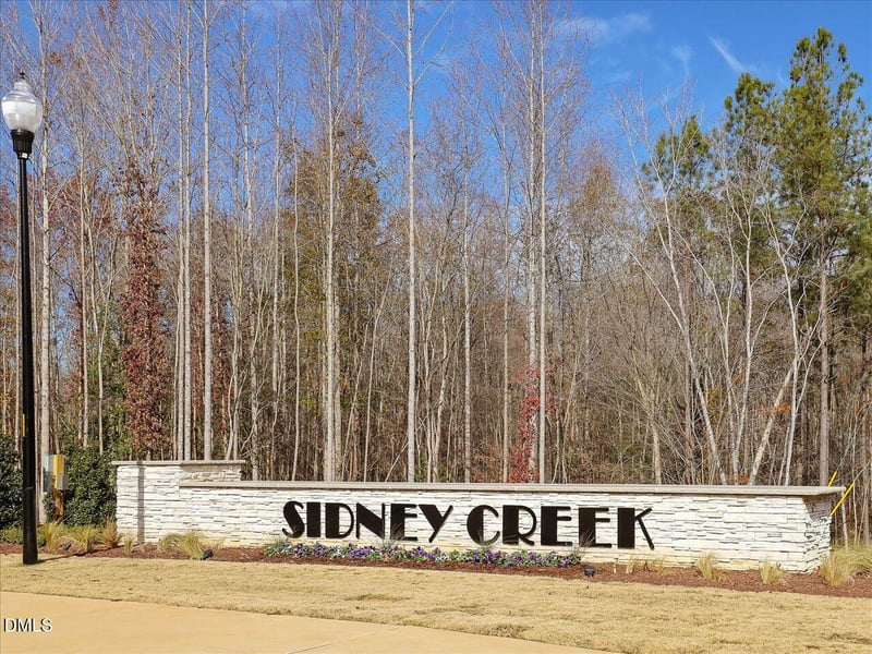 654 Sefton Park Dr, Zebulon, NC 27597