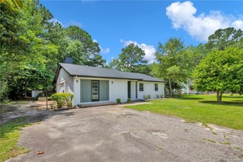 6541 Green Meadow Rd, Fayetteville, NC 28304