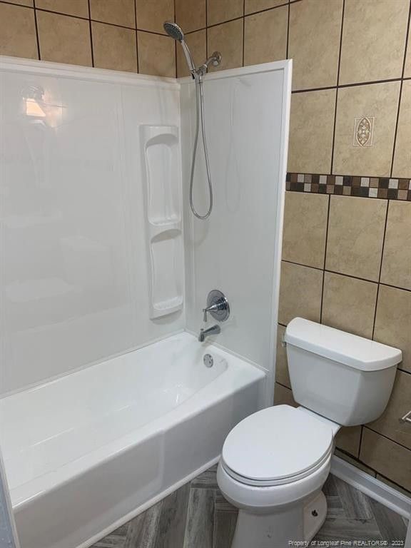 6541 Saint Louis St, Fayetteville, NC 28314