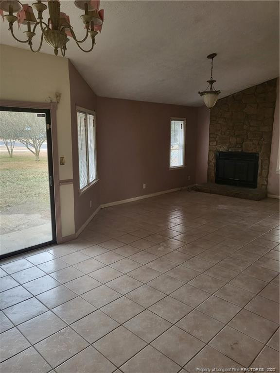 6544 Green Meadow Rd, Fayetteville, NC 28304