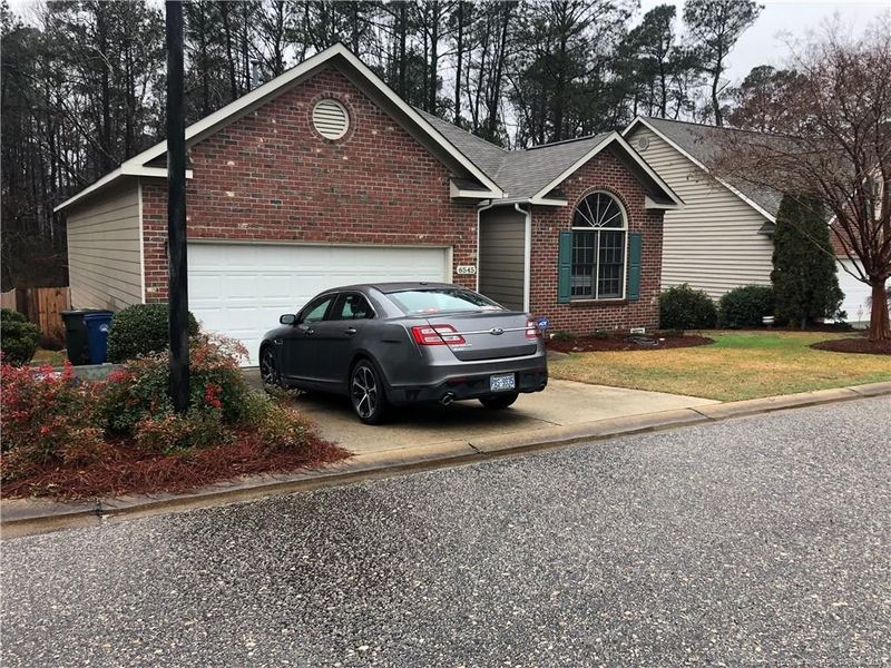 6545 Burnside Pl, Fayetteville, NC 28311