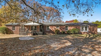 6545 Celestial Pine Dr, Hope Mills, NC 28348