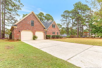 6549 Countryside Dr, Fayetteville, NC 28311