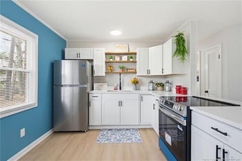 6549 Venture St, Fayetteville, NC 28314