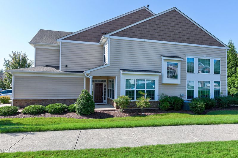 655 Sealine Dr, Cary, NC 27519