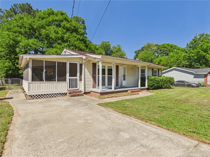 6553 Baldoon Dr, Fayetteville, NC 28314
