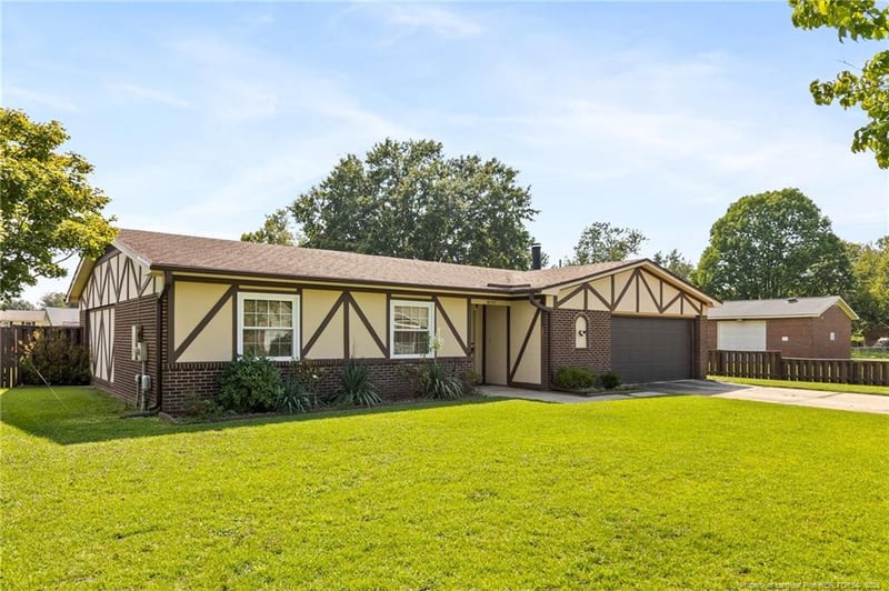 6557 Grist Mill St, Fayetteville, NC 28314