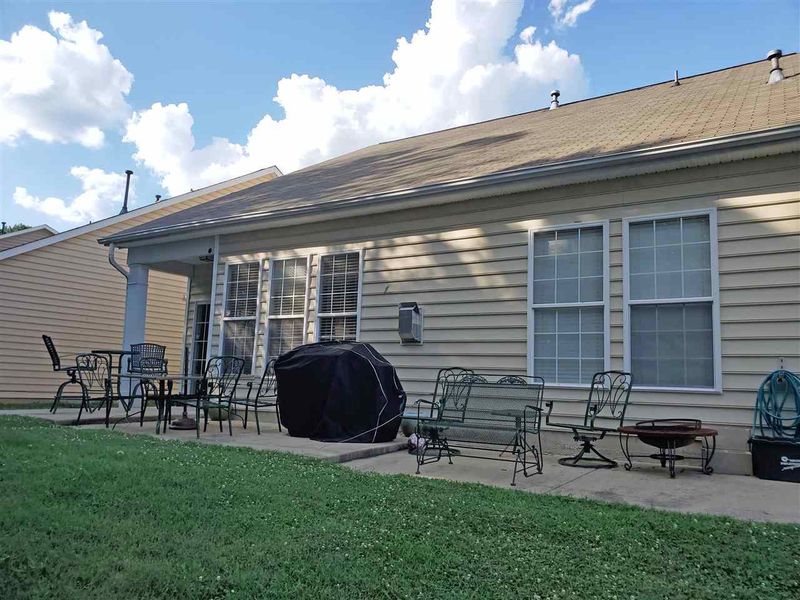 656 Ashbrittle Dr, Rolesville, NC 27571