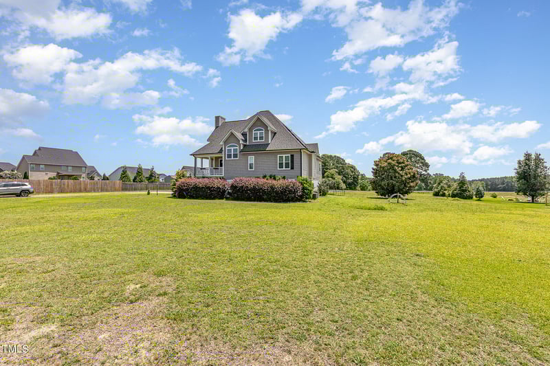 656 Atkins Rd, Fuquay Varina, NC 27526