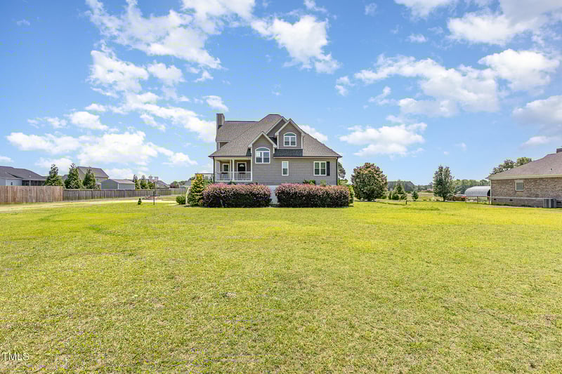 656 Atkins Rd, Fuquay Varina, NC 27526