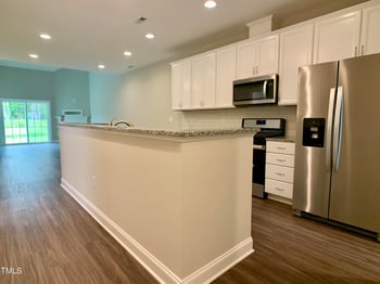 656 Barneswyck Dr, Fuquay Varina, NC 27526